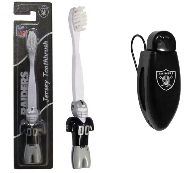 #1007 Oakland Raiders Toothbrush and Visor Clip